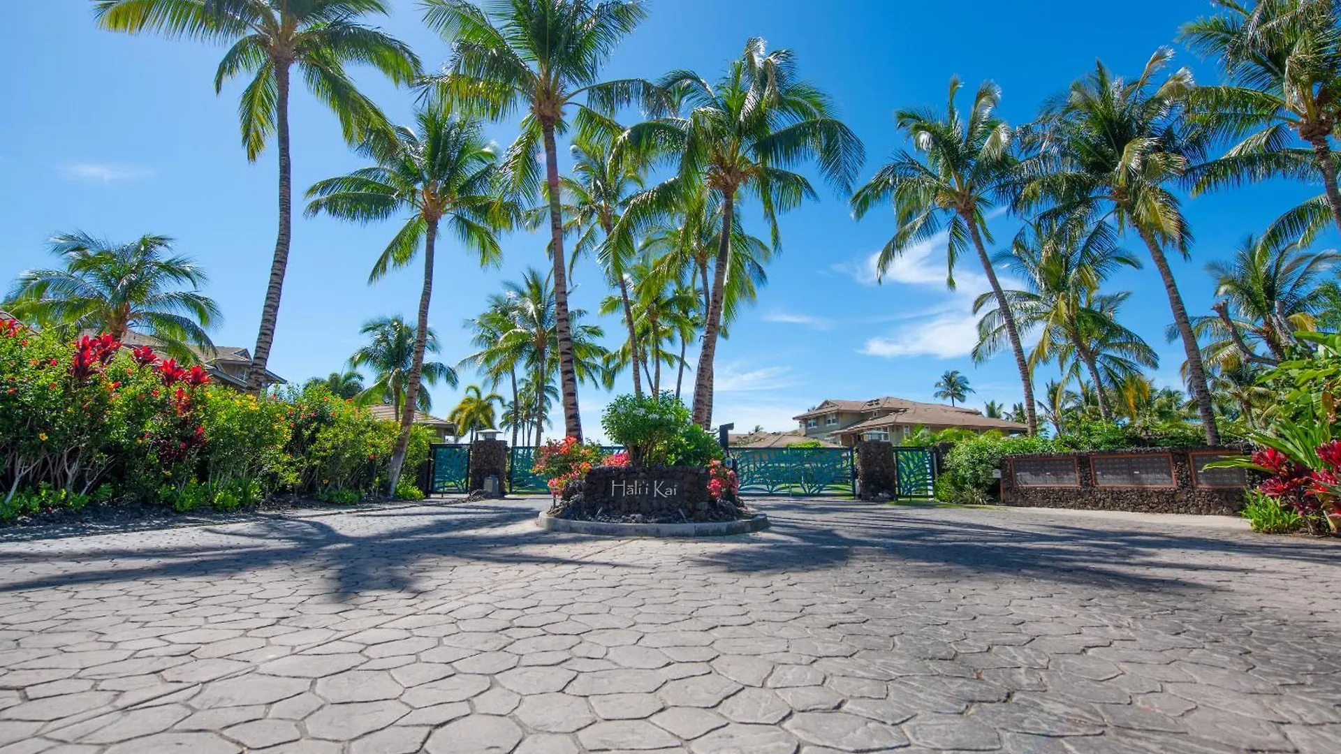 Hali'I Kai 11G 3-Bedroom Ocean View Resort Villa - Polu Hawaii Vacations Waikoloa